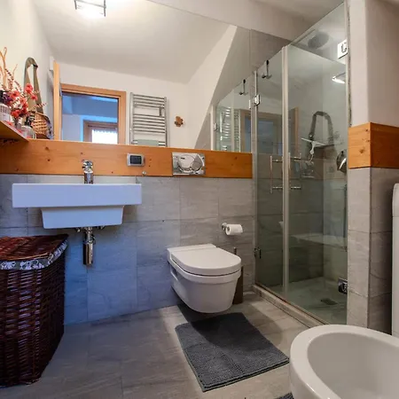 A Casa Di Dona - Du Mont Blanc Apartment *